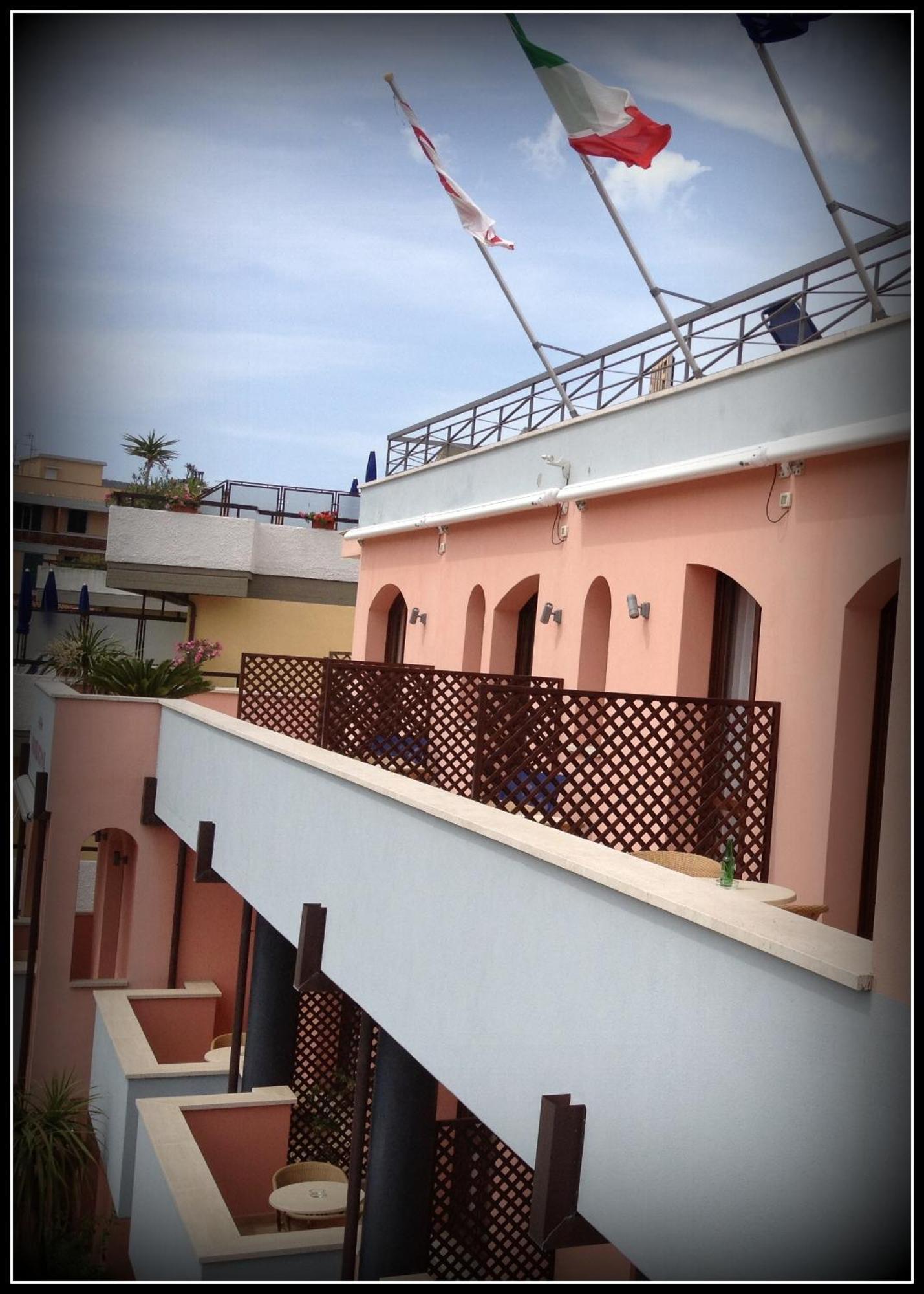 Hotel Mistral มารินา ดิ กัมโป ภายนอก รูปภาพ